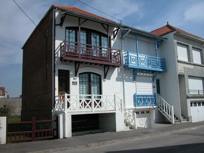 Maison à trois logements accolés, dits La Brise, La Vague et Les Flots