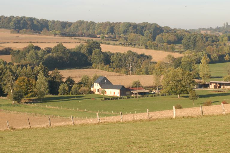 Ancien moulin à huile du Clos-Guidon, devenu usine de matériel optique Duru, puis scierie Sanglier