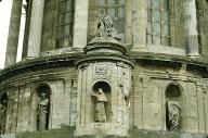 Ensemble de 18 statues : figures bibliques