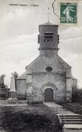 Eglise et monument aux morts, vers 1925 (coll. part.).