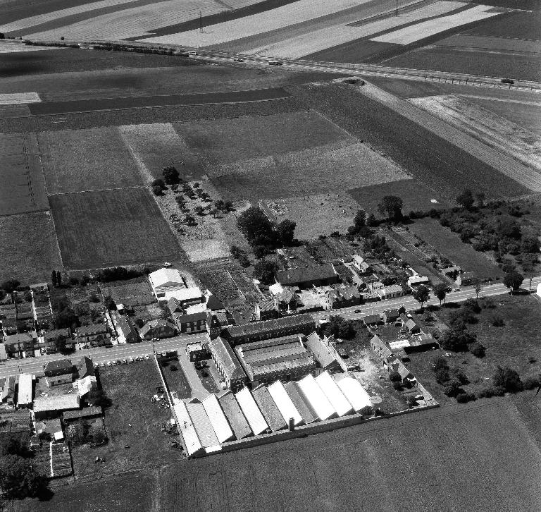 Ancien tissage de soie, dit Fabrique Française de Gazes à bluter Tripette et Renaud Fils (détruit)