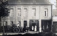 Boucherie, actuel n° 469, rue du Général-Leclerc, avant 1914 (coll. part.).