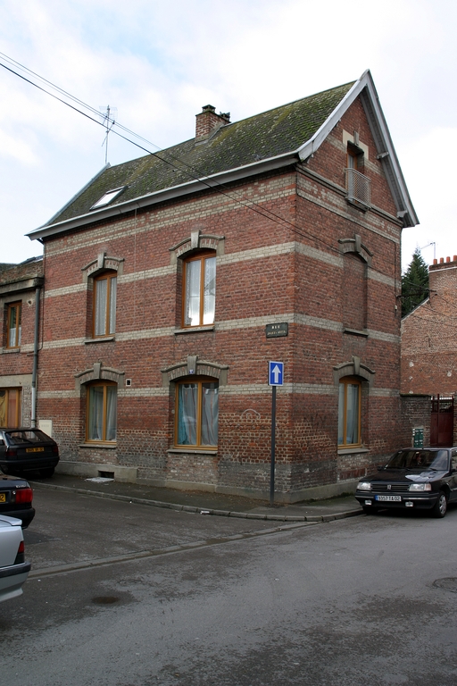 Ancienne broderie mécanique Andérès Broderies, puis usine de confection Ateliers Textiles du Vermandois