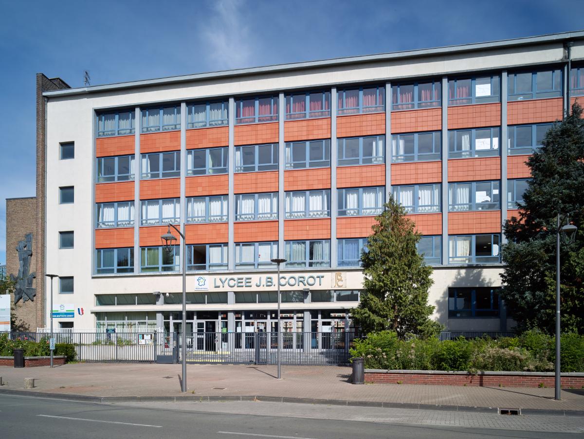 Extensions des années 1960 du lycée Corot