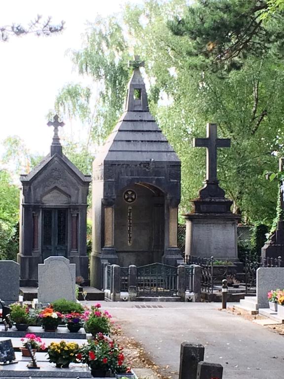 Tombeau (niche) de la famille Choquet-Carnoy