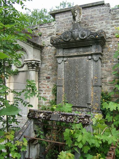 Tombeau (stèle funéraire) de la famille Capel-Lemaire