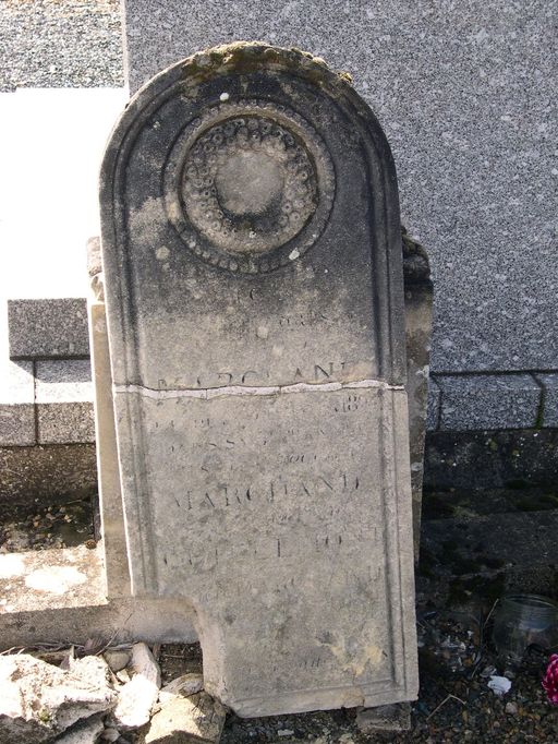 Cimetière communal de Poulainville