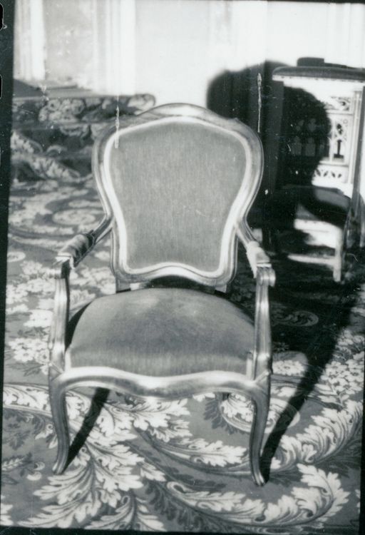 Deux fauteuils de célébrant (choeur)