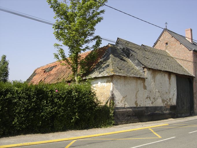 Ancienne ferme et café à Boismont