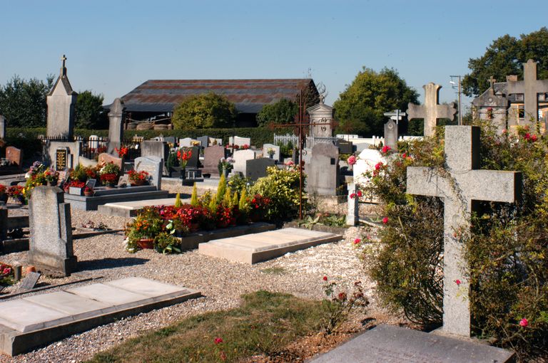 Cimetière de Saveuse