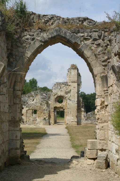 Abbaye cistercienne de Vauclair