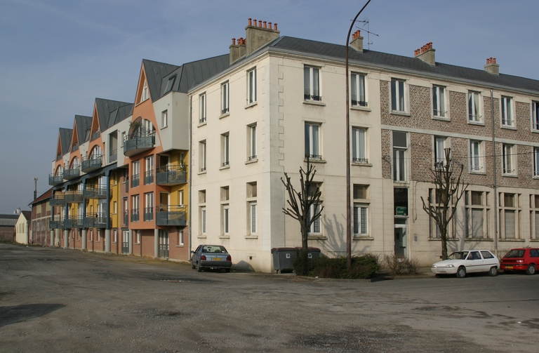 Ancienne usine de blanchiment et de teinturerie Lefranc, tissage de laine Boca-Wulvérick, ateliers de réparation Raymond Piot et Cie