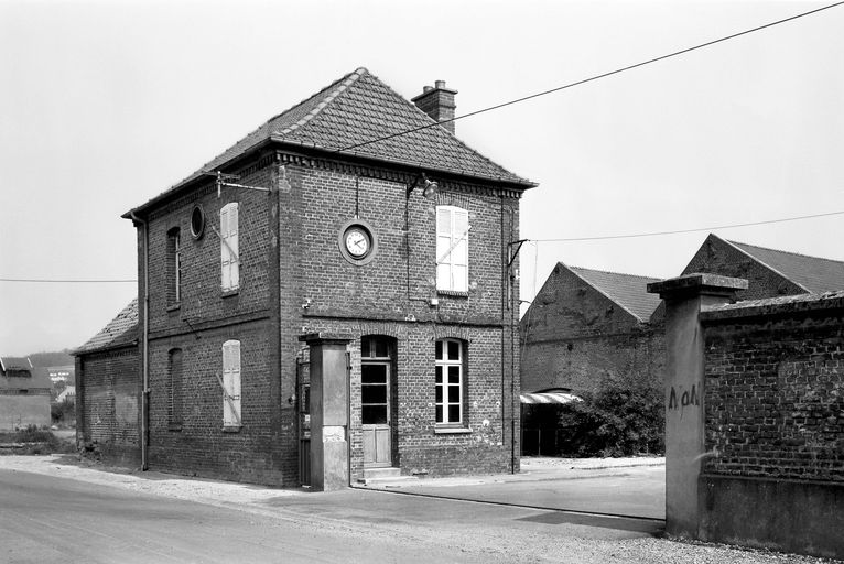 Moulin, puis filature, puis tissage de jute Saint Frères à L'Étoile, dit des Moulins-Bleus