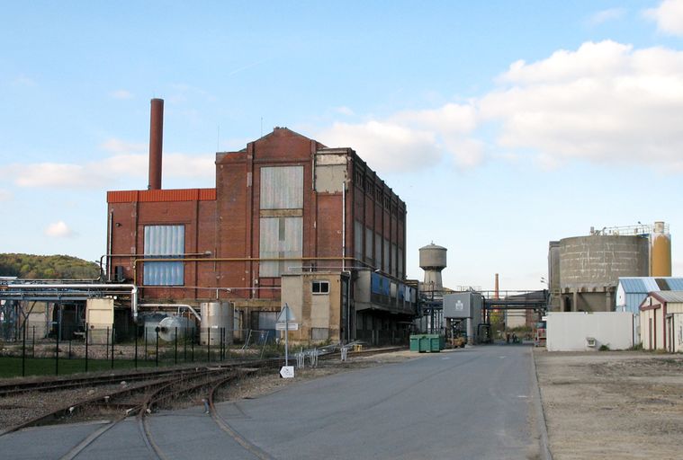 Ancienne usine de produits chimiques de la Compagnie Française des Matières Colorantes puis de la Société des Produits Chimiques Ugine-Kuhlmann (PCUK)