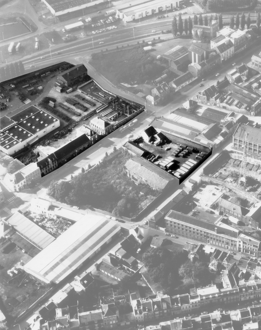 Usine à gaz Semet et Cie, puis Société Anonyme d'Eclairage par le Gaz de la Ville de Saint-Quentin, puis Société Saint-Quentinoise d'Eclairage et de Chauffage, puis Gaz de France