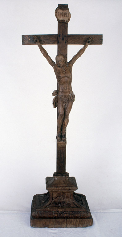 Croix d'autel : Christ en croix