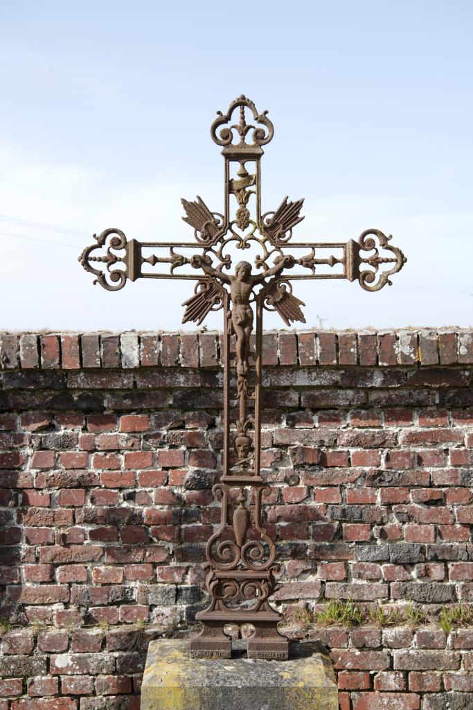 Cimetière communal de Bucamps