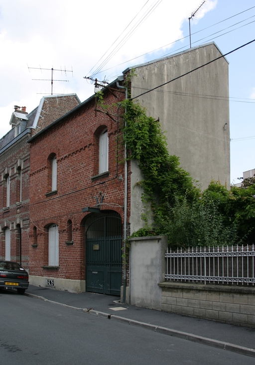 Ancienne usine de broderie mécanique Léonard, puis tissage Bochard