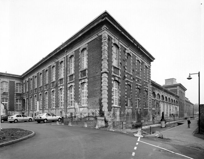 Ancien hôpital général de Valenciennes, dit hôpital du Hainaut, puis hospice et hôpital militaire (actuellement maison de retraite du Hainaut)