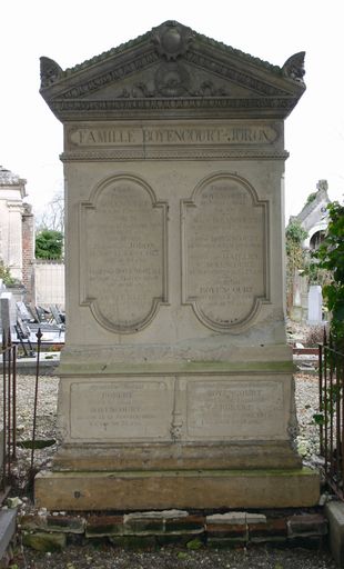 Tombeau (stèle funéraire) de la famille Boyencourt-Joron