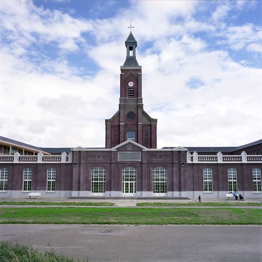 hôpital marin dit hôpital Napoléon, puis grand hôpital maritime