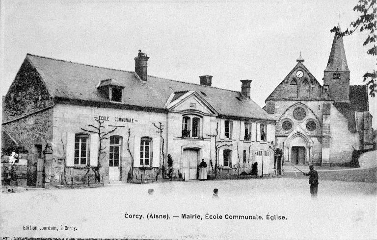 La mairie-école de Corcy