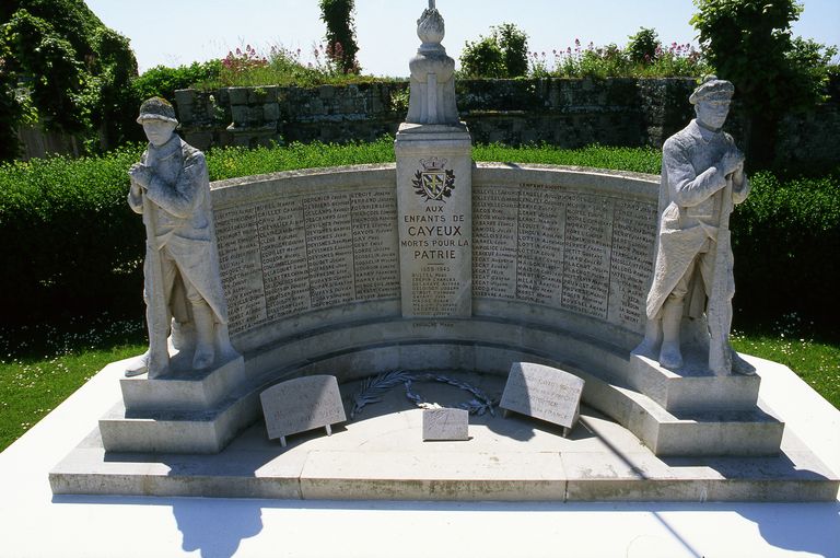Monument aux morts de Cayeux-sur-Mer