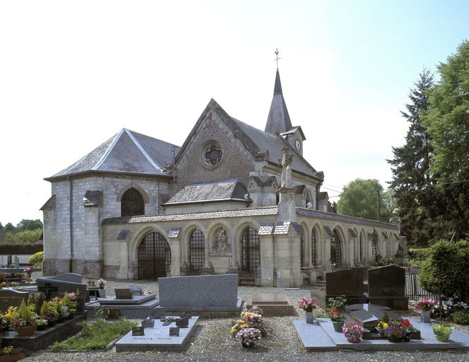 Église paroissiale Saint-Sulpice et cimetière de Ribeaucourt