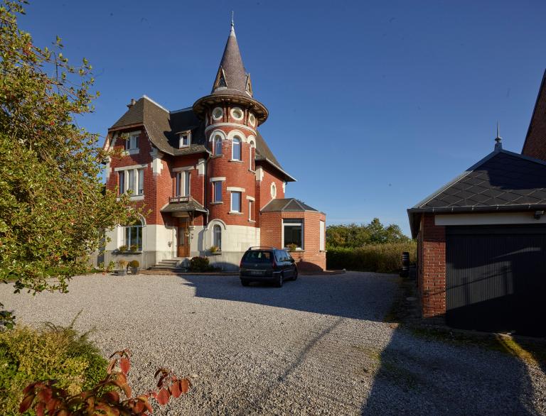 Villa, ancienne propriété de Mme Legay-Carpentier appelée Chalet Legay