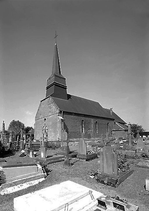 Eglise paroissiale et cimetière Saint-Nicolas de Besmont
