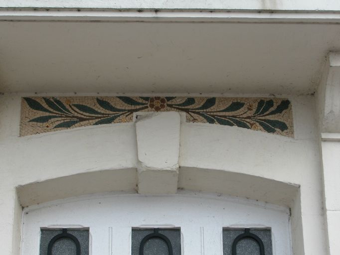 Maison, dite La Picarde puis La Trière