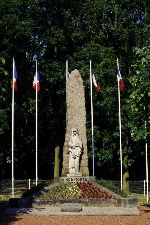 Monument aux morts de Villers-Bretonneux
