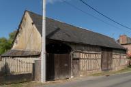 L'habitat du village de La Neuville-Saint-Pierre