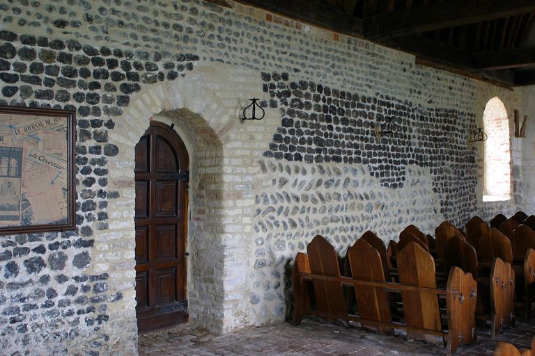 Chapelle et ancien cimetière Saint-Corneille du Hamelet à Favières