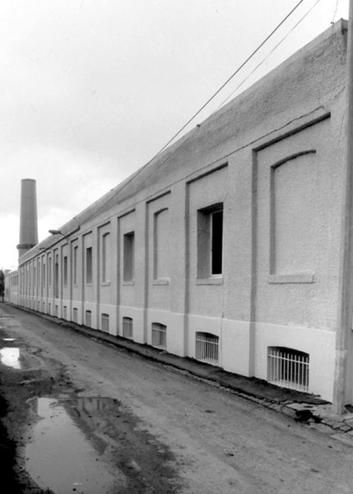 Ancienne usine de tissus élastiques et de caoutchouc Bompain devenue usine de construction métallique Ateliers de Vignacourt