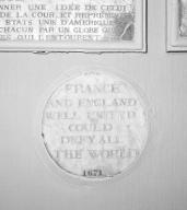 Plaque commémorative dite France Angleterre