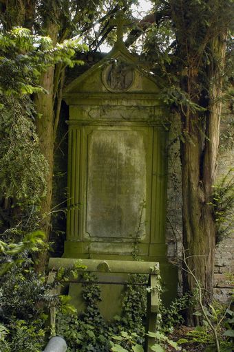 Tombeau (stèle funéraire) de la famille Mantel-Follet