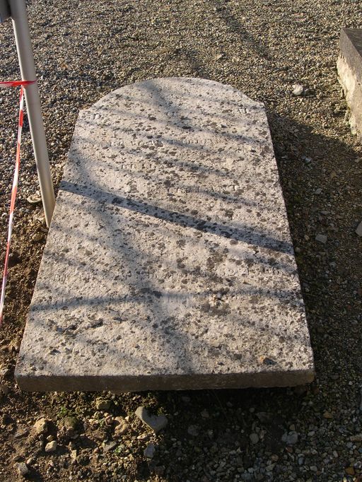 Tombeau (stèle funéraire) des Bralant