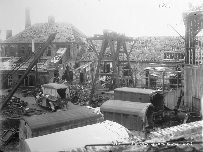 Ancienne usine de construction mécanique Jules Lecointe, puis Lecointe Frères et Villette, puis Société Anonyme de Constructions Mécaniques de Saint-Quentin (vestiges)