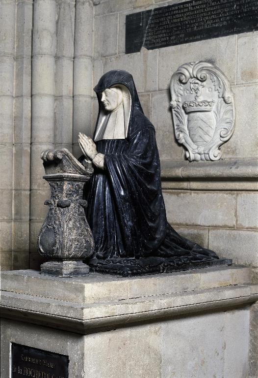 Élément du monument funéraire de l'abbesse Louise de Lorraine : priant de Louise de Lorraine, dit à tort de Gabrielle-Marie de la Rochefoucauld