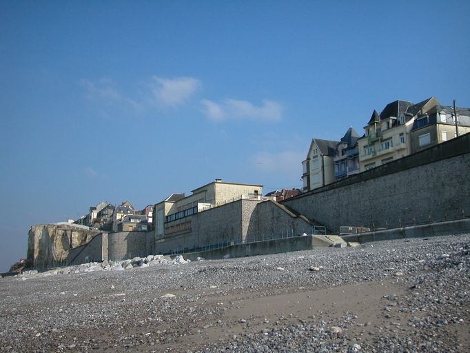 Le front de mer du quartier balnéaire du Bourg-d'Ault