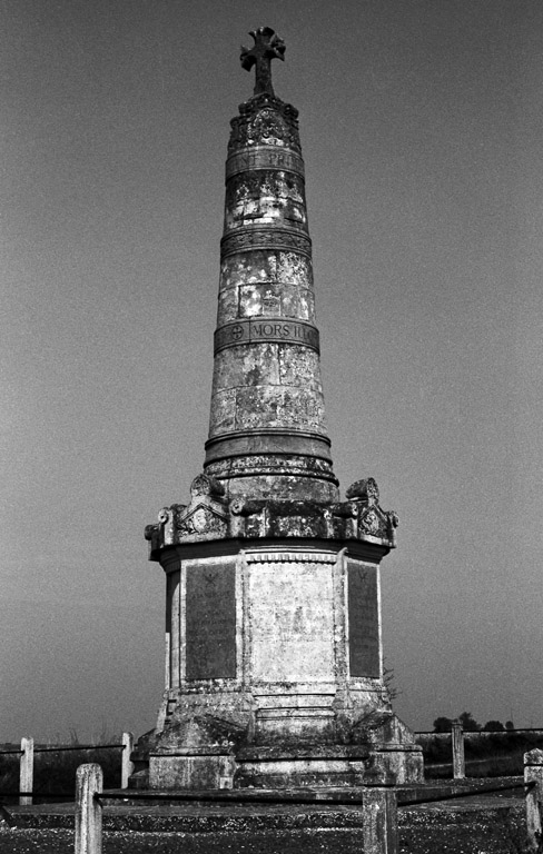 Monument aux morts de la guerre de 1870-1871 dit Colonne Faidherbe