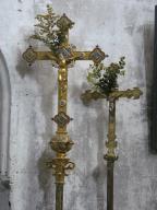 Ensemble de 2 croix de procession
