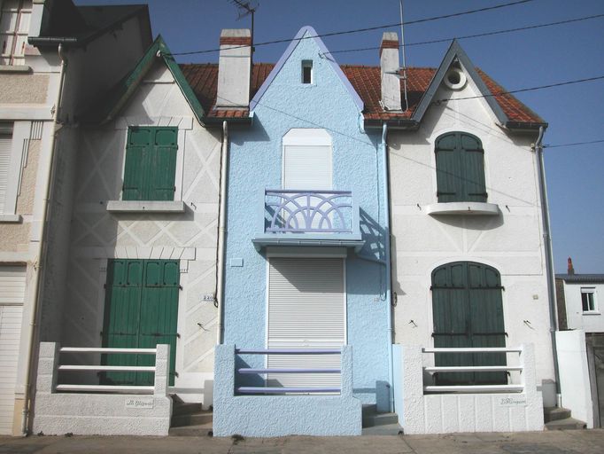 Les maisons et les immeubles de la station balnéaire de Fort-Mahon-Plage