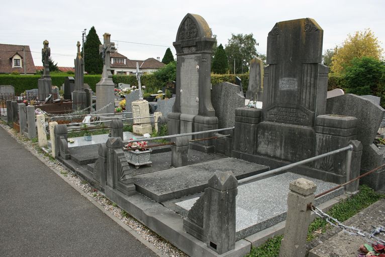 Cimetière communal de Camon