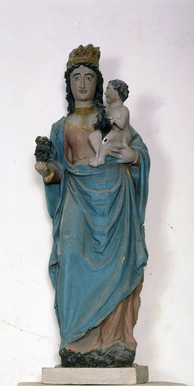 Statue (petite nature) : Vierge à l'Enfant au raisin et à l'oiseau