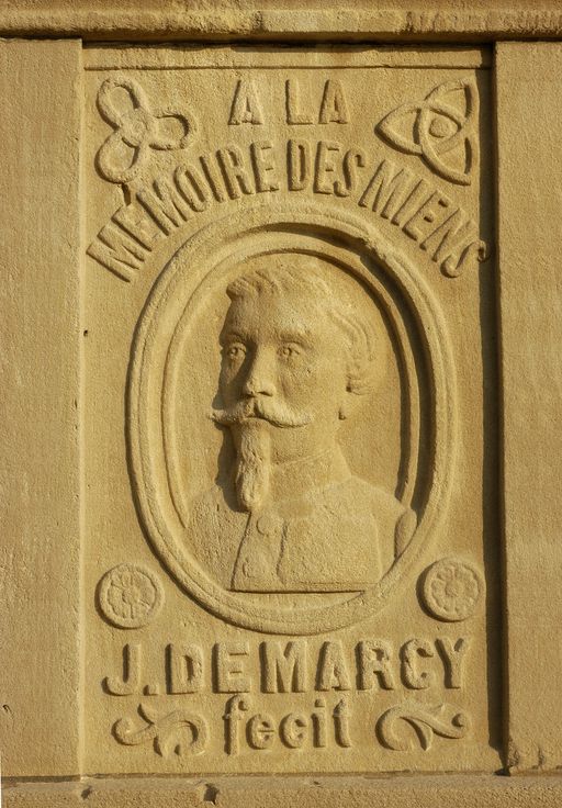 Enclos funéraire de la famille Demarcy-Bralant-Degouy