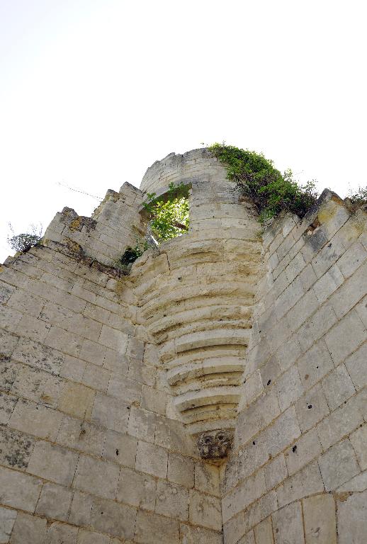 Ancien prieuré fontevriste Notre-Dame et Saint-Jean-l'Évangéliste, puis ferme de Moreaucourt