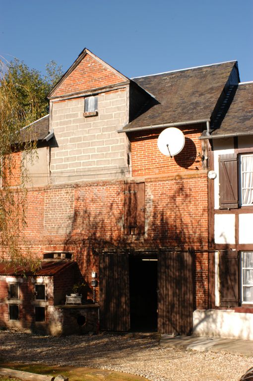 Ancien moulin à farine d'Escames, devenu ferme