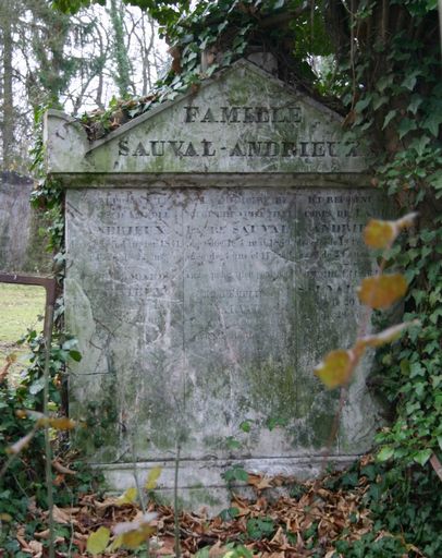 Tombeau (stèle funéraire) de la famille Sauval-Andrieux